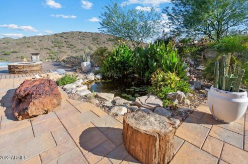 33807 4 Dr, Phoenix AZ 85045-0464 exterior