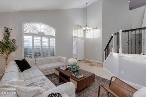 14025 44th St, Phoenix AZ  85032-5444 exterior