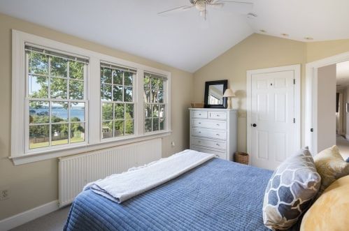 26 Talbot Rd, Hingham MA 02043-4524 exterior