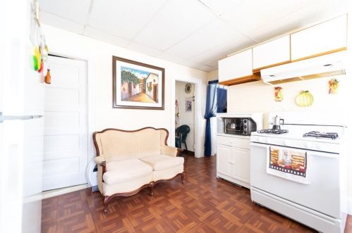 143 Lowell St, Methuen MA 01844-6825 exterior