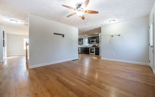 123 Pleasant Vly St, Methuen MA 01844-7227 exterior