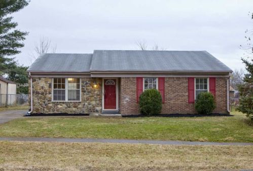 5502 Antle Dr, Louisville, KY 40229-2955
