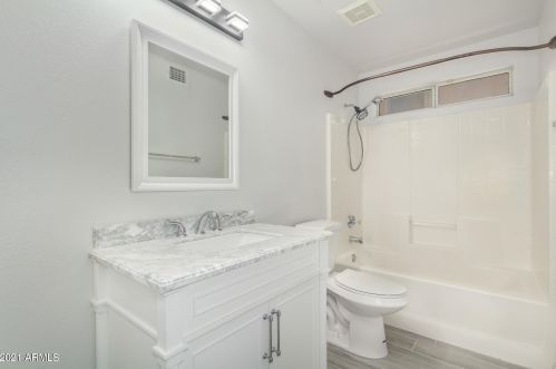 1338 Angela Dr, Phoenix AZ 85032-2348 exterior