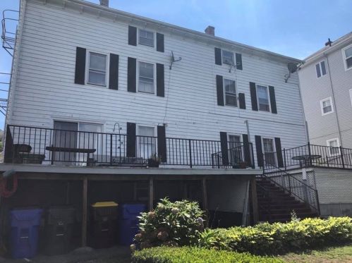 480 Belmont St, Fall River, MA 02720-3604