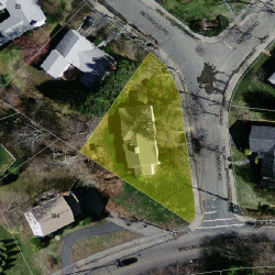 105 Redwood Rd, Newton MA 02459-3140 aerial view