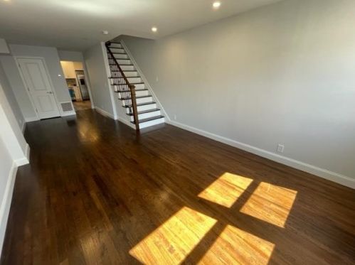 100 Jersey St, East Newark, NJ 07029-1732