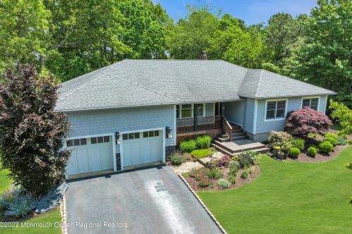 26 Lambert Johnson Dr, Tinton Falls NJ 07712-3753 exterior