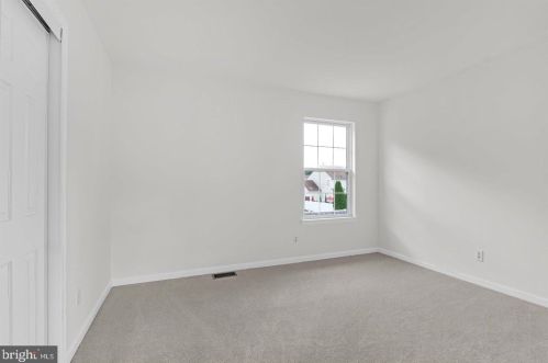 35 Gln Burnie Dr, Erial NJ 08081-4361 exterior