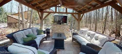 218 Chandler Rd, Jackson Twp NJ  08527-4339 exterior