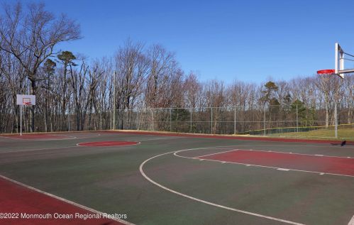 108 Bluebell Dr, Jackson Twp NJ 08527-4110 exterior