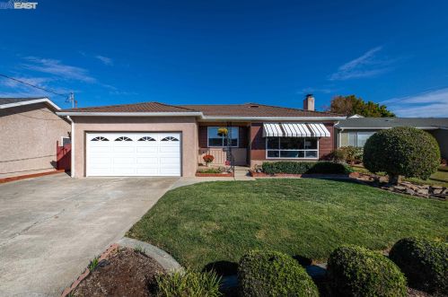 15350 Farnsworth St, San Leandro, CA 94579-2014