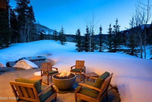 229 White Pne Cyn Rd, Park City UT 84060-6506 exterior