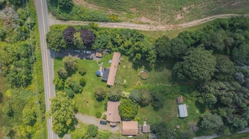 112 Middle Rd, Newbury, MA 01951-2601