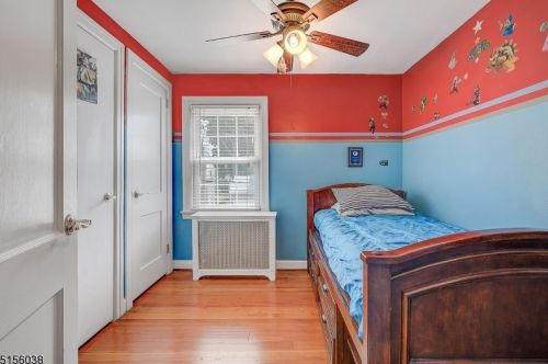 205 Fairway Ave, Belleville NJ 07109-1401 exterior