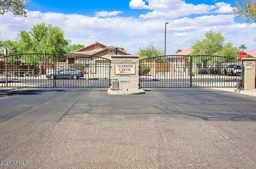 914 Beth Dr, Phoenix, AZ 85042-7867