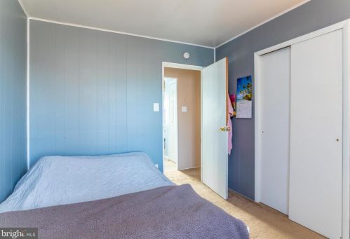 105 Harvard Ave, West Deptford NJ 08093-1810 exterior