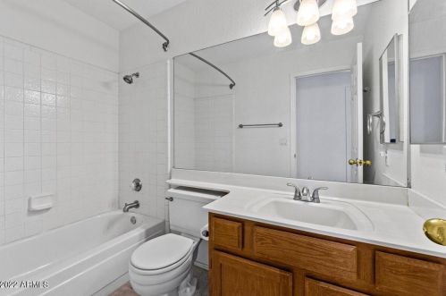 19650 36 St, Phoenix AZ 85050-3944 exterior