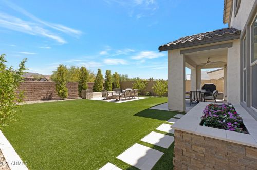 840 Ashurst Dr, Phoenix AZ  85048-2028 exterior