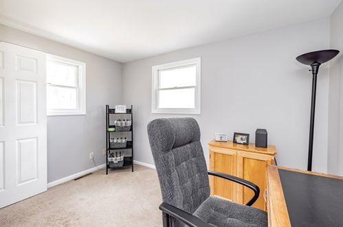 163 Florida Dr, Agawam MA 01001-3516 exterior