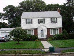 116 Winslow Rd, Newton, MA 02468-1741