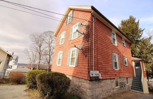 36 French St, Fall River, MA 02720-3512