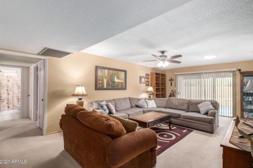 3224 Cinnabar Ave, Phoenix, AZ 85051-1231