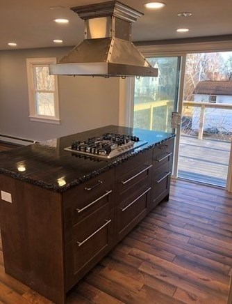 24 Epworth St, Worcester MA 01610-3010 exterior