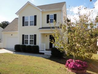 2701 Mortise Ct, Durham NC  27704-6116 exterior