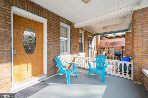 6643 Bouvier St, Philadelphia, PA 19126-2631