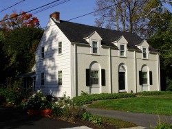 29 Westfield Rd, Newton, MA 02465-2535