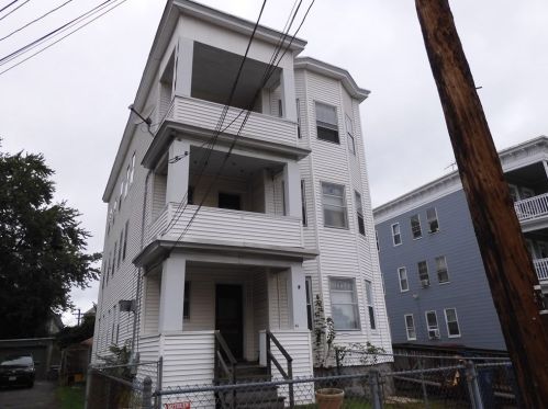 44 Montgomery St, Lawrence, MA 01841-1228