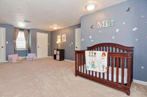 11 Robin Rd, Norfolk MA 02056-1731 exterior