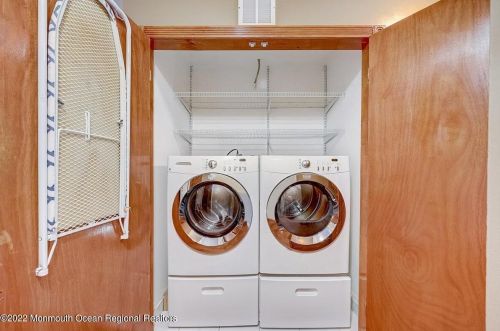 9 Kim Ct, Jackson Twp NJ 08527-2362 exterior