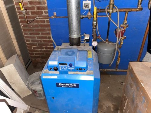 22 Magnolia St, Lawrence MA 01841-4045 exterior