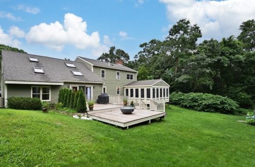 8 Seaview Ln, Newbury MA  01951-2312 exterior