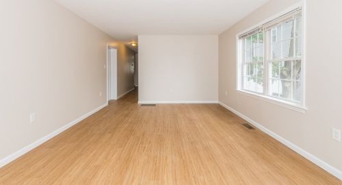 85 Kenberma Rd, Worcester MA 01604-3951 exterior