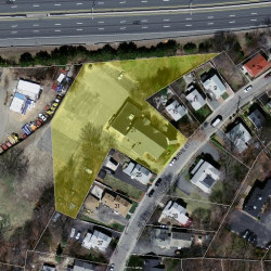 21 Curve St, Newton MA 02465-2206 aerial view