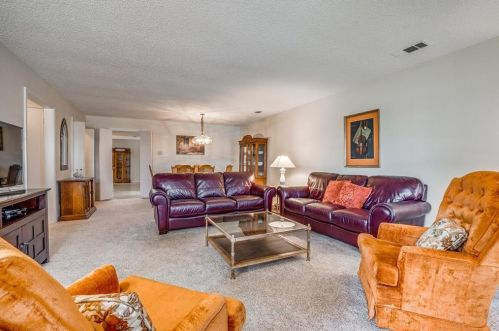 3921 Greenway Dr, Garland TX 75041-4810 exterior