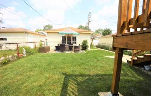 2627 Oak Park Ave, Forest View IL 60402-2534 exterior