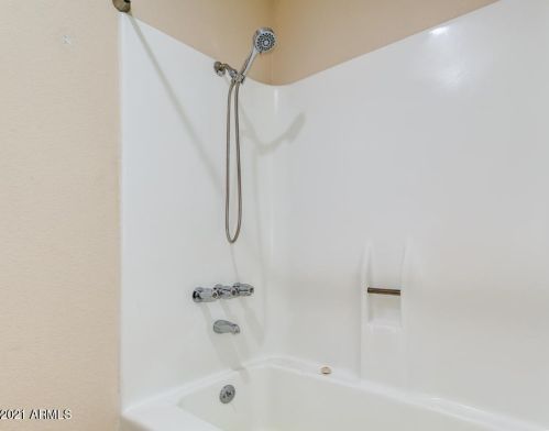 3202 Becker Ln, Phoenix AZ 85029-5140 exterior