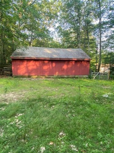 201 Bliss Hl Rd, Royalston MA 01368-8952 exterior
