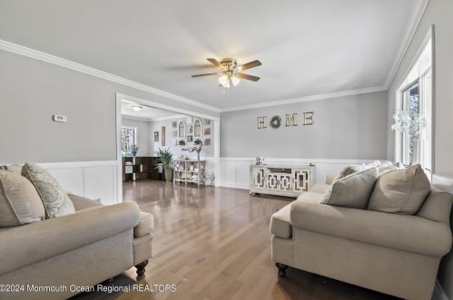 20 Frank Applegate Rd, Jackson Twp NJ  08527-2454 exterior