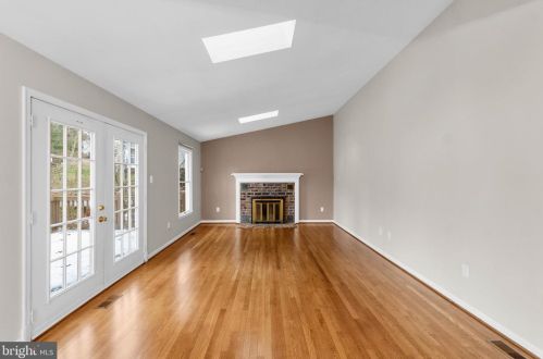 11808 Winterlong Way, Columbia MD 21044-4412 exterior