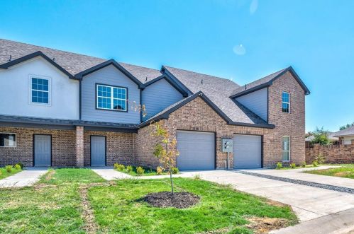 3258 Wexford Dr, Garland TX  75043-1561 exterior