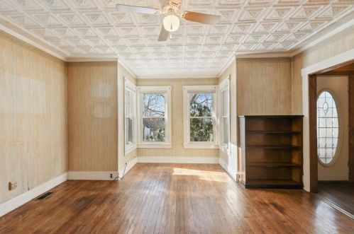 152 Highland Ave, Royalston MA 01331-2427 exterior