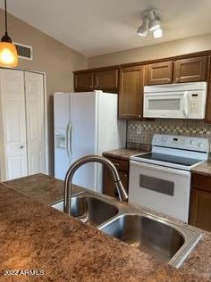 7040 43 Pl, Phoenix AZ 85042-6366 exterior