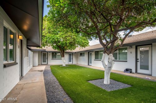 2302 29 St, Phoenix AZ 85048-7730 exterior