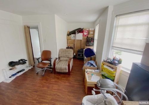 385 Stephens St, Belleville NJ  07109-3314 exterior