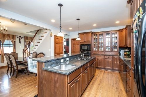 41 Lowell St, Lawrence MA 01841-4648 exterior