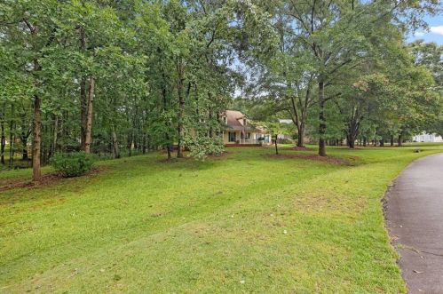 110 Pond Dr, Stockbridge GA 30281-5192 exterior